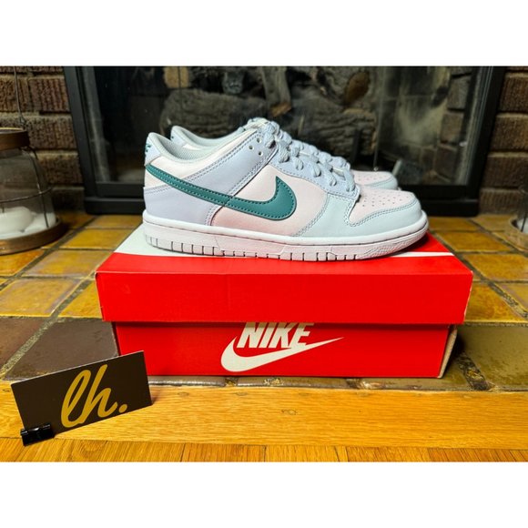 Size 4y 5.5 Women’s Nike Dunk Low Mineral Teal Athletic Sneakers FD1232-001 - Picture 6 of 7